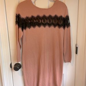 Sweater dress with black lace
